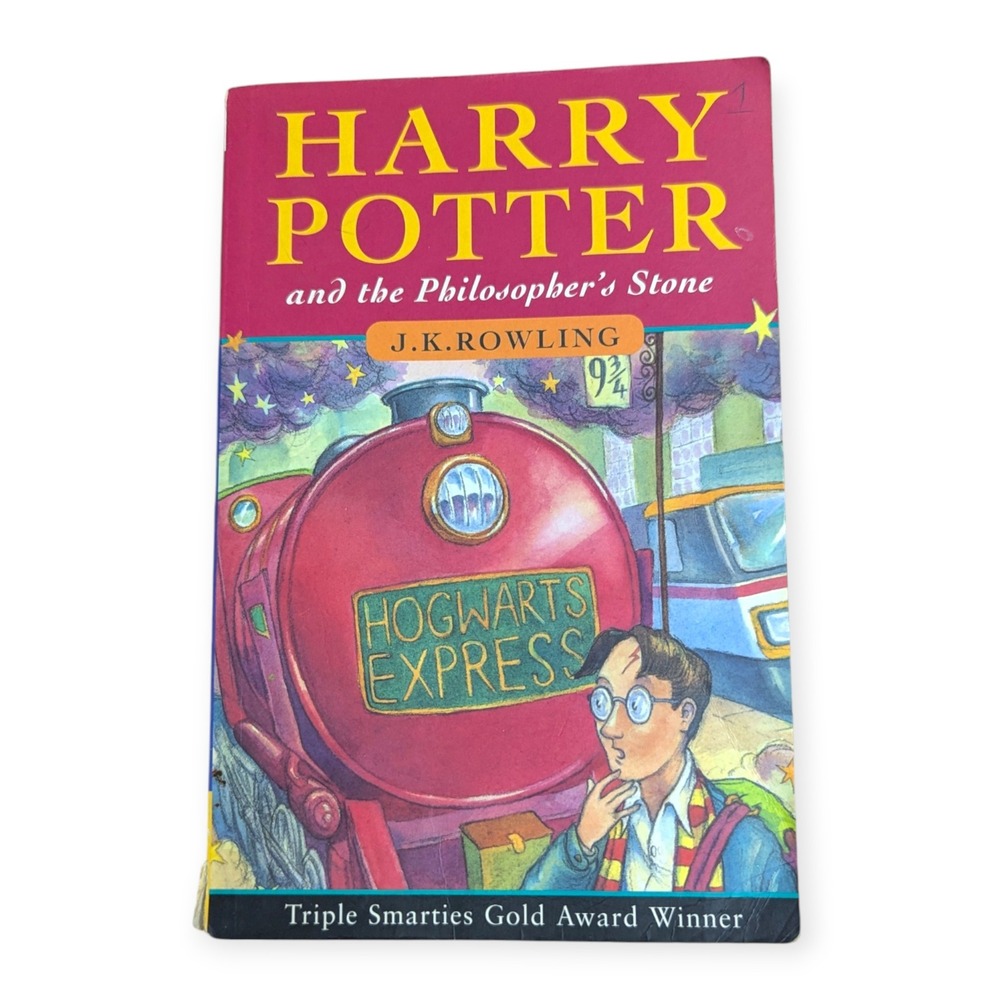 Harry Potter and the Philosopher's Stone J.K. Rowling Bloomsbury UK Paperback